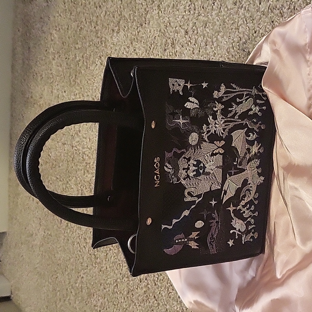 NGAOS Jimmy's Battle handbag